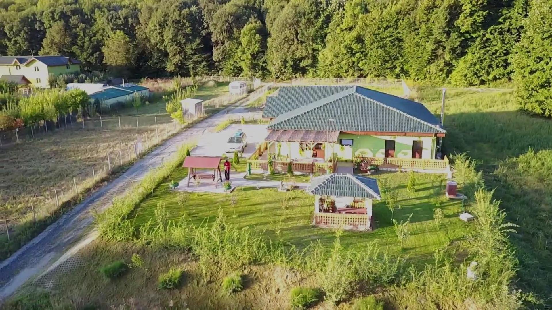 Agropensiunea Valea Fagilor Luncavita Exterior foto