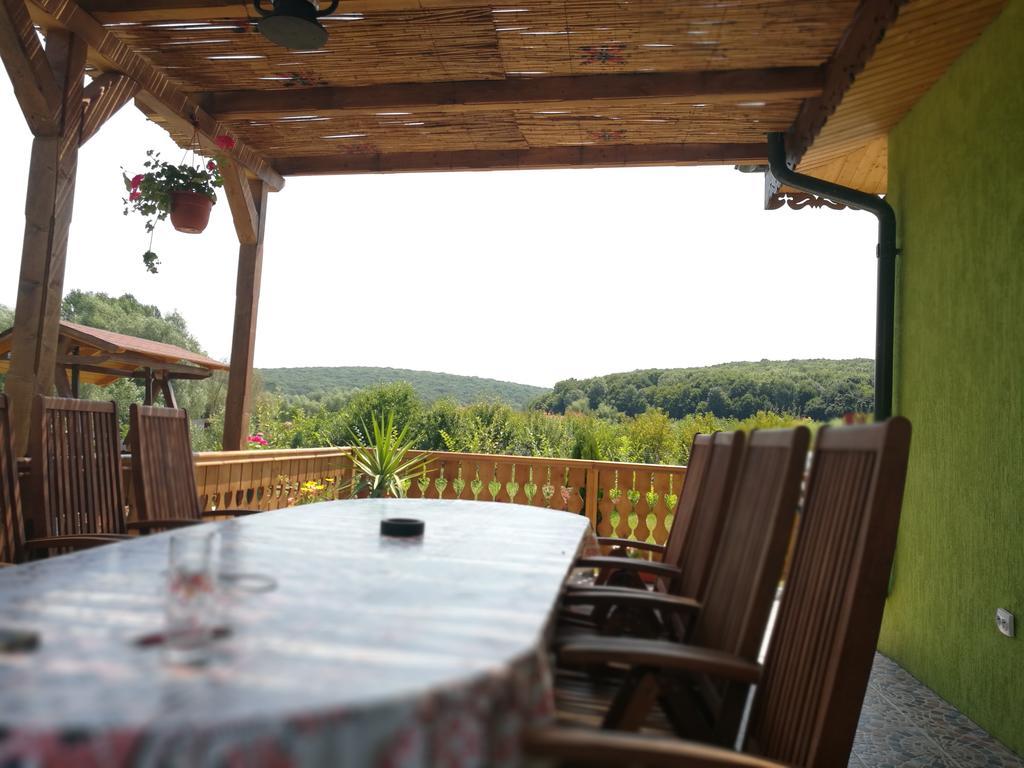 Agropensiunea Valea Fagilor Luncavita Exterior foto