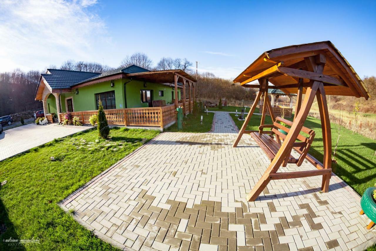Agropensiunea Valea Fagilor Luncavita Exterior foto